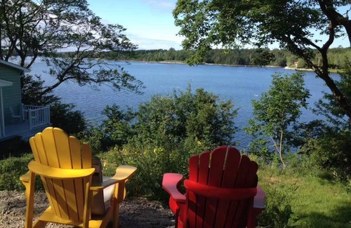 Chester Cottage | Arm's length from the sea, private cove beach. Easy to access town and city.