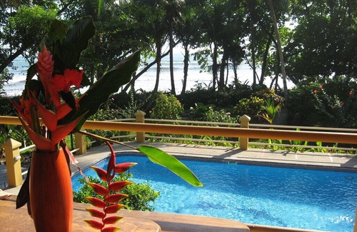 Dominicalito Maison | Oceanfront Home and Guest Cottage à Dominical, Costa Rica