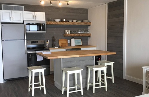 North Ocean City Copropriété | Oceanfront, immense balcon, remodeler flambant neuf 2018 à North Ocean City