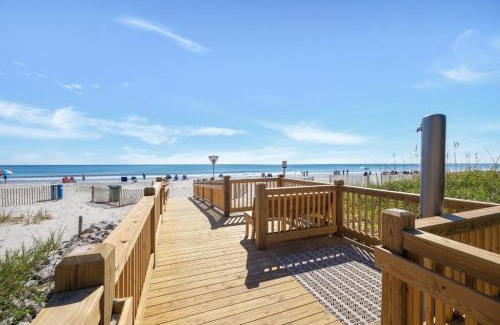 Almont Maison | Oceanfront Oasis 1002