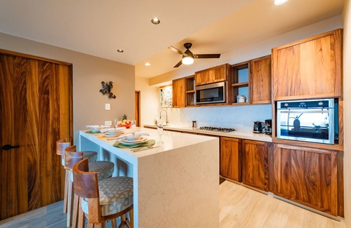 Santa Maria Huatulco Copropriété | Oceanfront Residence with Beach Access