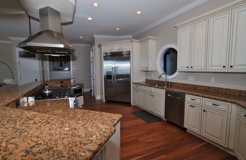 Isle of Palms Maison | OCEANFRONT | DAME POSEIDON | PISCINE | SPA | ASCENSEUR