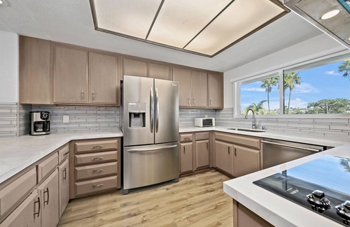 Solana Beach Copropriété | Oceanfront, dernier étage, magnifique nouveau remodelage à la plage de Solana!