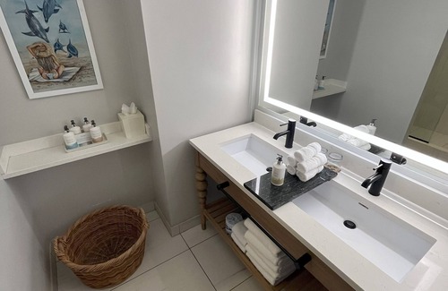 East Fort Lauderdale Station Balnéaire | OCEANFRONT Two Bed Suite! Located Directly On The Sand! Beautiful Resort!