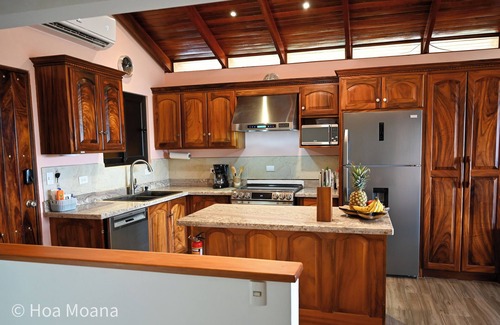 Playa Ocotal Maison | Oceanfront Villa just steps to beach and pools