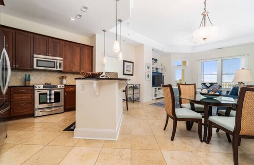 Indian Beach Villa | Oceanfront Walk-out at Grande Villas