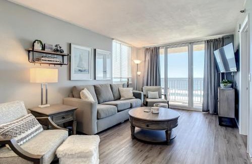 New Smyrna Beach Maison | Oceania Beach Club 706