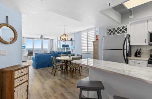 New Smyrna Beach Maison | Oceania Beach Club 301