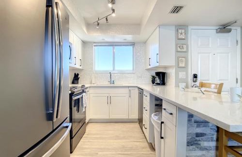 New Smyrna Beach Maison | Oceania Beach Club 602