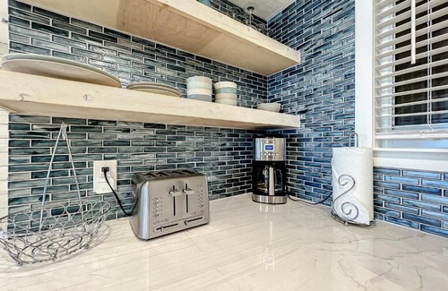 New Smyrna Beach Maison | Oceania Beach Club 305