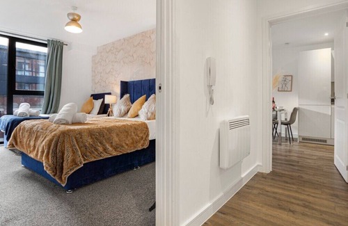 Bordesley Appartement | Oceanic Bliss: 2 BED 2 BATH + FREE PARK + Netflix