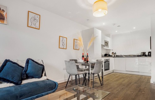 Bordesley Appartement | Oceanic Bliss- 2 Bed 2 Bath, Free Park, Netflix