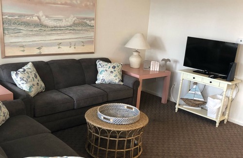 North End Copropriété | Oceanside Condo at Beach & Boardwalk w/Parking