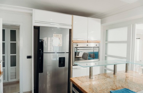San Geronimo Appartement | Oceanview 3-bedroom apartment in phenomenal Santo Domingo with WiFi, AC