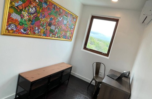 Carenero Maison | Oceanview 3BR COR-TEN House - w/view of Gilligan's Island