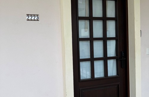 Las Catalinas Appartement | Oceanview Apt, 3BR/2BA in The Catalinas, 5 min walk to the beach, free parking