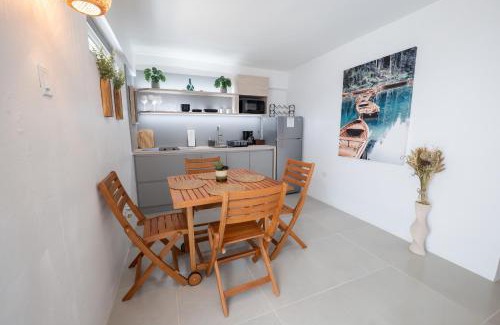 Algarrobos Appartement | Oceanview Coastal Retreat - 2BR Getaway