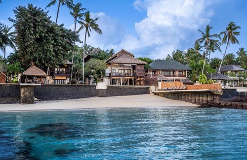 Candi Dasa Appartement | Ocean View 2-storey Residence | The Village of Angels Resort