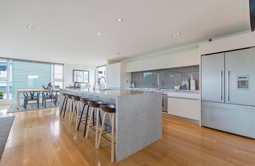 Whangamata Maison | Oceanview Oasis - Whangamata Luxury Holiday Home