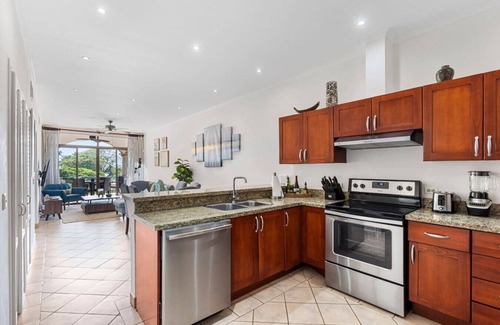 Rio Seco Copropriété | Oceanview, Right in town, steps from everything