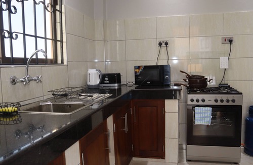 Bamburi Appartement | Oceanview Zuri Penthouse-Meters from the beach