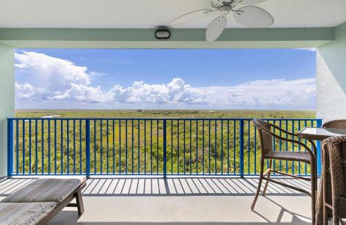 New Smyrna Beach Maison | Oceanwalk 9-604