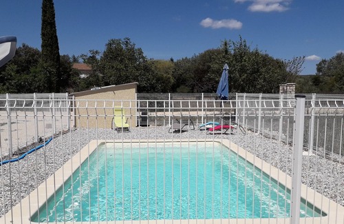 Orgnac-l'Aven Maison | Maison Ocre. Maison pour vos Vacances avec Piscine privée Endroit calme.