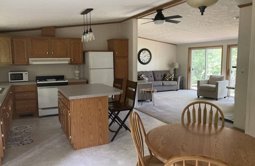 Suring Maison | Oconto River Retreat II