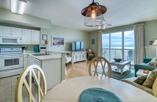 Miramar Beach Station Balnéaire | Fall Specials! Beautiful views!