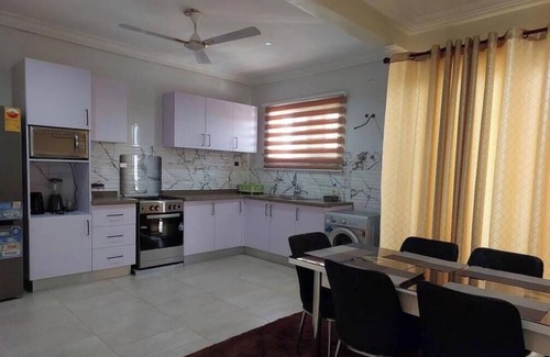 Kasoa Appartement | October Apartments 2 3 ensuite bedroom Vacation Home/Apartment in Kasoa