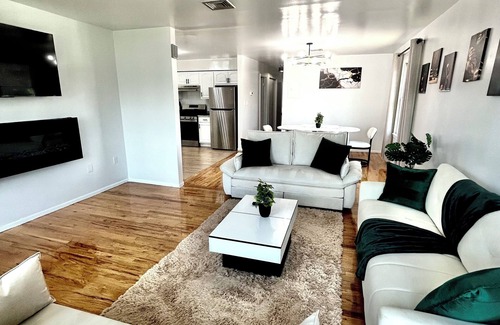 Ironbound District Appartement | October Discount 100 Dollars Off! NYC, JFK, EWR, Newark, Times Square