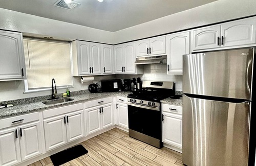 Ironbound District Appartement | October Discount 100 Dollars Off! NYC, JFK, EWR, Newark, Times Square