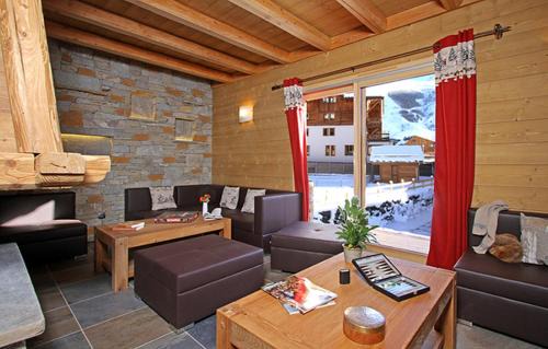 Les Deux Alpes Chalet De Ski | Odalys Chalet Prestige Lodge