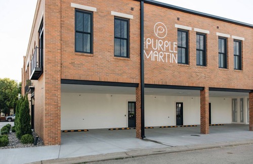 Buechel Hôtel | Odd Bird at The Purple Martin! 2 beds and 2 full baths in Norton Commons