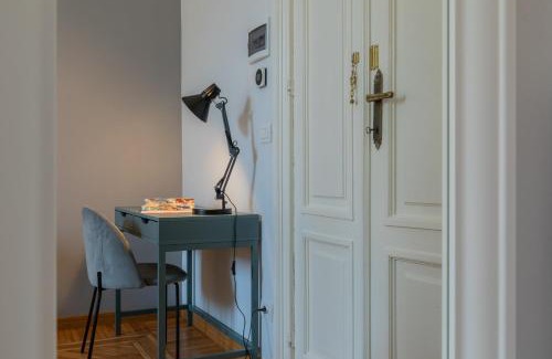 San Salvario Appartement | Oddino 3 by Wonderful Italy