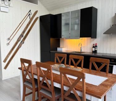 Stamsund Maison | Odinbua, ditt Lofoten-eventyr starter her