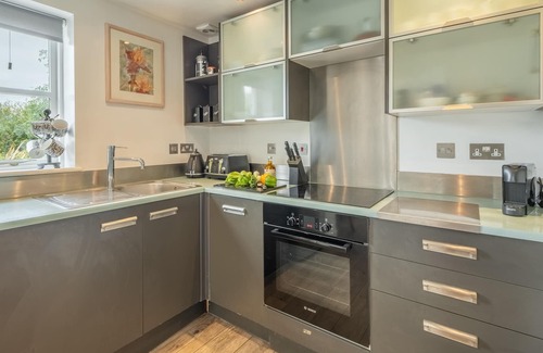 Salthouse Maison | Offering spectacular sea views and tucked away up a lane at the top of a no-through road is The Look