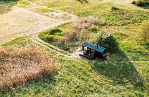 Gusow Appartement | Offgrid Cabin Klaudia am See in Brandenburg Tiny House Natururlaub & Retreat bei Berlin