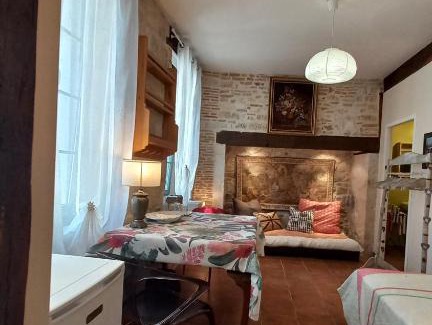 Montcuq Maison | Oh P'tit Rapporteur