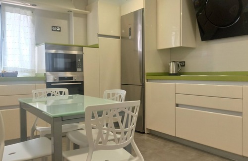 Bermeo Appartement | Ohana, central apartment in Bermeo *free parking*