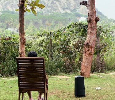 Denkanikota Maison | Ohstayz Pride Rock - Mountainview Jacuzzi Villa in Bangalore
