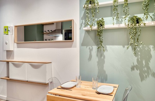 Coteaux Ouest Appartement | L'Evasion ~ Balnéo ~ Sauna ~ Détente