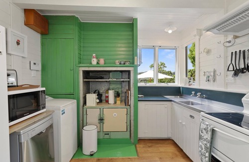 Lake Okareka Maison | Okareka Lakefront - Four Bedroom Original Lake House with Fantastic Lake Views