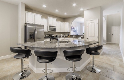 Loughman Maison | OKB5369 Summary: Solt
