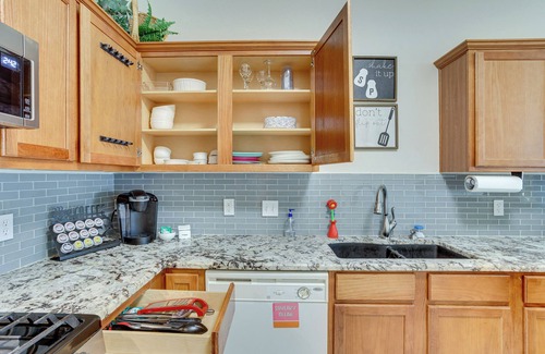 Oklahoma City Maison | OKC Home Near Hospital & Tinker AFB: Work Remote!