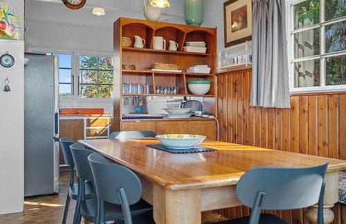 Okere Falls Maison | Okere Retreat - Lake Rotoiti Getaway