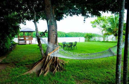 Hettimulla Villa | Okvin River Villa