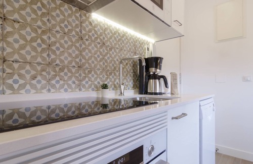 Sants-Badal Appartement | OLA LIVING CALID 2 SPOTIFY