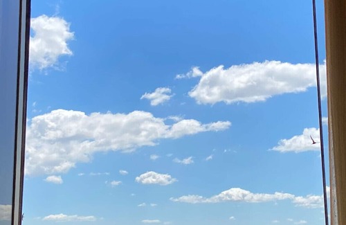 Tessennano Appartement | Vue sur la campagne du village perché sur les collines de la Maremma - Wifi