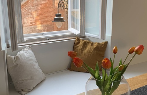 Historic Center Appartement | Old building apartment in the pedestrian zone